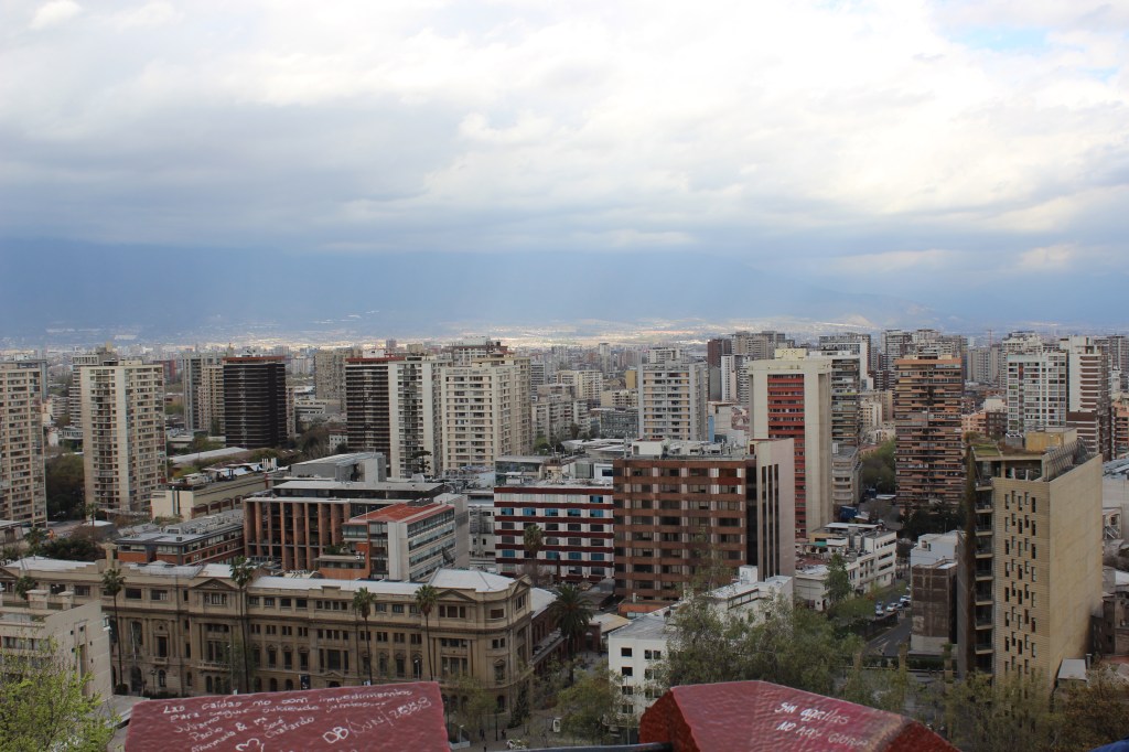 Linda vista da cidade do Cerro Santa Lucia. 